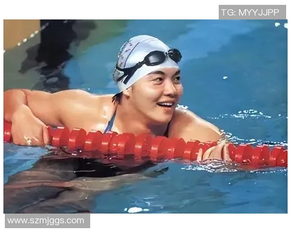 游泳界传奇人物的成长故事与成就分析:从池畔到世界巅峰 游泳界传奇人物的成长故事与成就分析:从池畔到世界巅峰