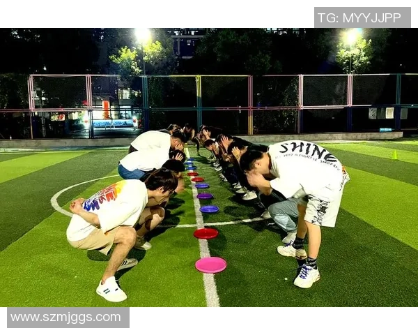 科学飞盘团队协作训练方法探索与实践提升团队凝聚力与沟通能力