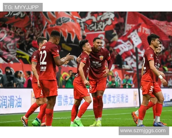 鲁能与上港中超联赛对决:鲁能与上港的精彩对战回顾与战术分析 鲁能与上港中超联赛对决:鲁能与上港的精彩对战回顾与战术分析